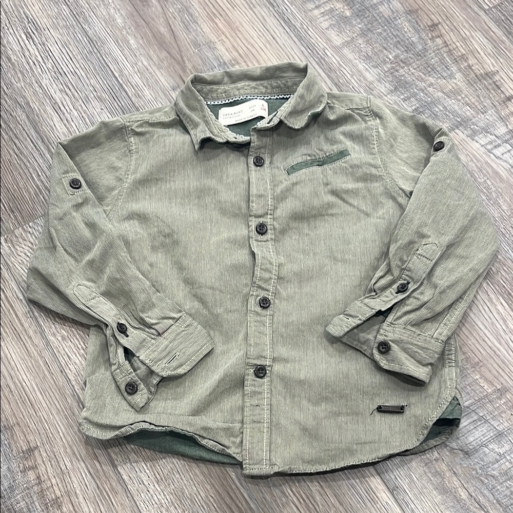 Zara Button Down Green Shirt